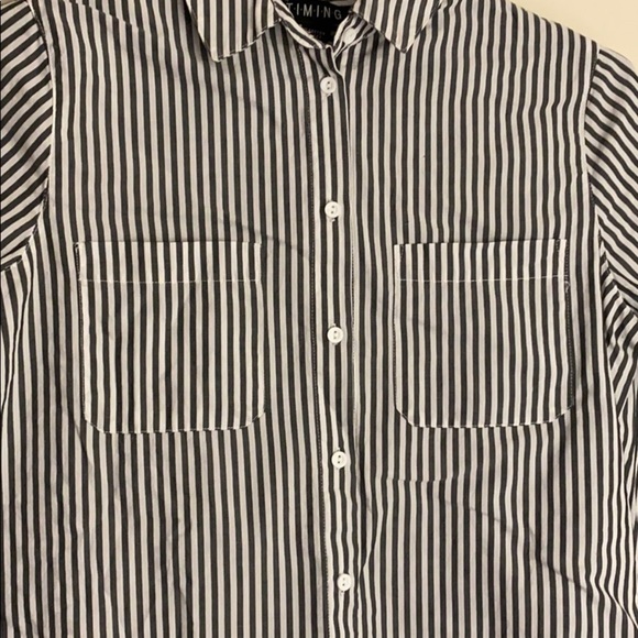 Timing gray & white long sleeve button down - Picture 2 of 6